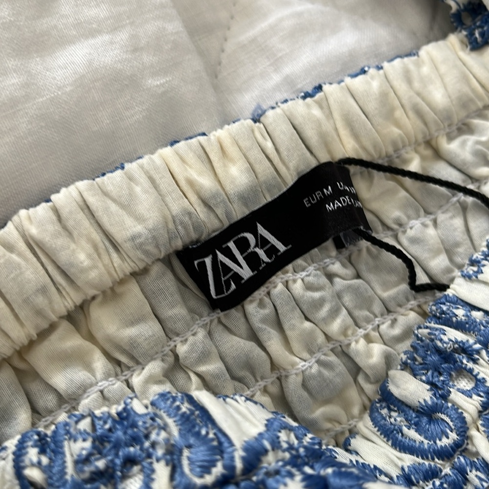 Zara Blue and White Eyelet Embroidered Dress Medium - Picture 6 of 6